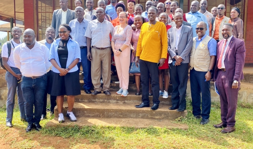 Group photo with District Leadership at council hall